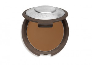 BECCA Lowlight Sculpting Perfector Review