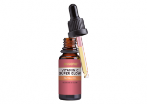 essano Vitamin C Super Glow Facial Oil